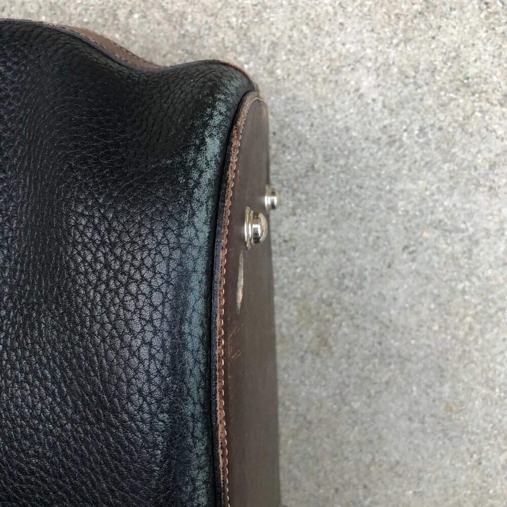Vintage DOONEY & BOURKE Leather Tote Bag Purse Shoulder Leather Black Buckle - Picture 14 of 15